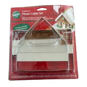 Wilson gingerbread house cutter kit